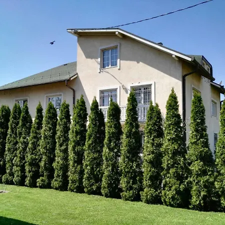 Ilirska Holiday