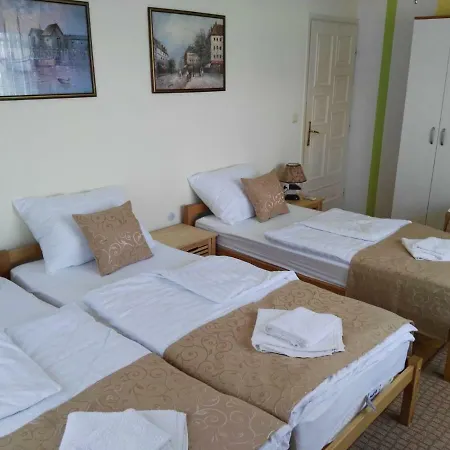 Ilirska Holiday *