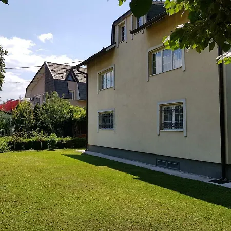 Ilirska Holiday * Sarajevo